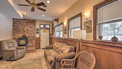 Idyllic Lakefront Escape with Fire Pit and Grill! - Foto 5