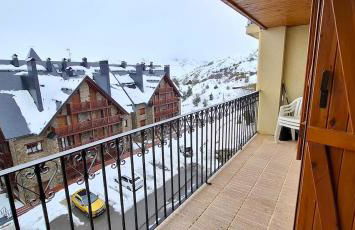 Collado, terraza con vistas y garaje - Arafita Apartamentos - Foto 15