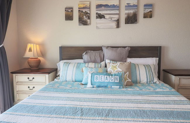 Superb Home With Private Walkover Unobstructed Views - Foto 26