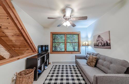 Bear Pause Cabin 3 BR/3BA Amazing view of the Lake - Foto 25