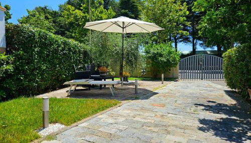 Guest House Benvenuti - Casa Vacanze Toscana - Foto 5, Garden, sunbed, Garden view