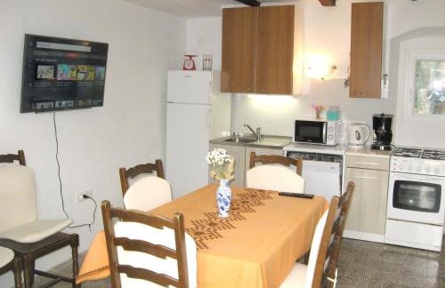 Charming House in Sveti Jakov, Mountain View - Foto 17