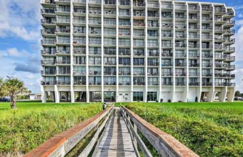 Stunning 8th floor View of the Beach - Islander East Studio - Foto 11