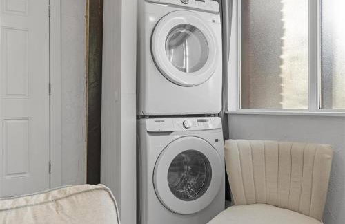 Lawrenceville Central !1 Modern and Cozy One Bedroom Apartment with Free Street Parking - Foto 13