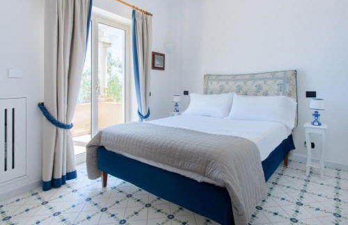 Villa Cristina -No steps-Amalfi Coast Views -Hot tube - Foto 63