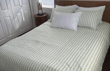 Hyannis Hideaway in Cape Cod - Photo 35