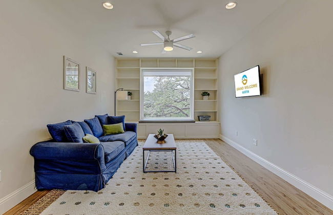 Rooftop Deck w/ City Views! - Foto 16