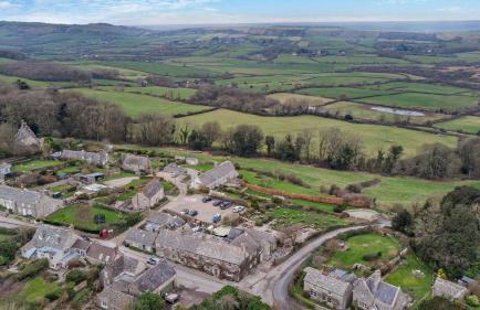Castle Forge 4-Bedroom Historic Purbeck Forge in Kingston, Corfe Castle, Sleeps 7 - Photo 6
