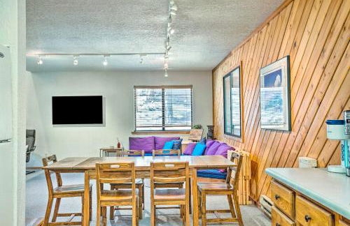Roomy Angel Fire Home with Hot Tub, Sunroom and Views! - Foto 6