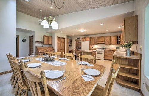 Family Friendly! Long Noble Lake Gem with Game Room - Foto 1