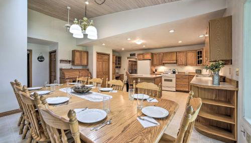 Family Friendly! Long Noble Lake Gem with Game Room - Foto 1