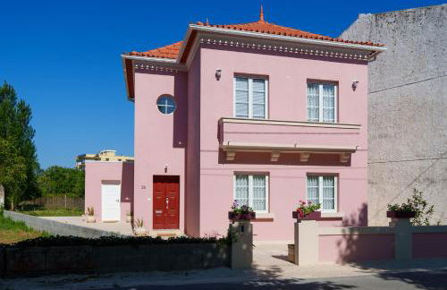 Bacelos pink house - riverfront with jacuzzi - Foto 59