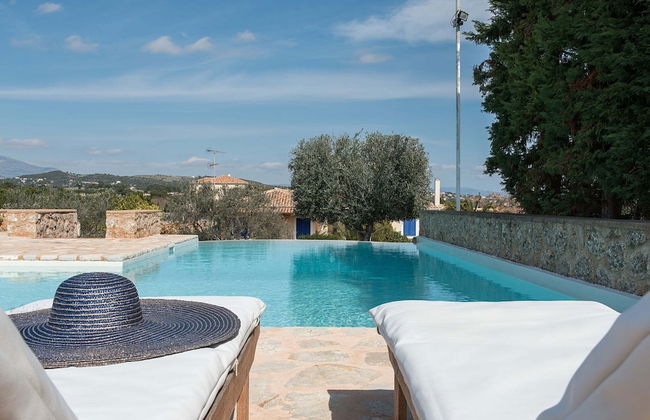 Luxurious Villa in Peloponnese With Pool - Foto 9