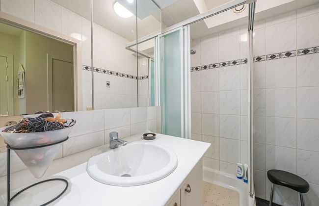 Well-maintained Apartment With sea View - Foto 10