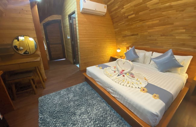 Phumala Lanta Seaview Resort - Photo 11