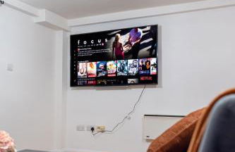 Spacious 2 Bedroom 6 Minute Drive from Huddersfield Town Centre - Ideal Stay - Foto 4