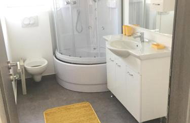 Sunflower-beautiful Modern Apt. w. Terrace&garden - Foto 31