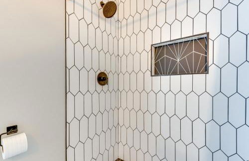 Bring Your Pets! Family Haven with Yard in Mableton - Foto 15