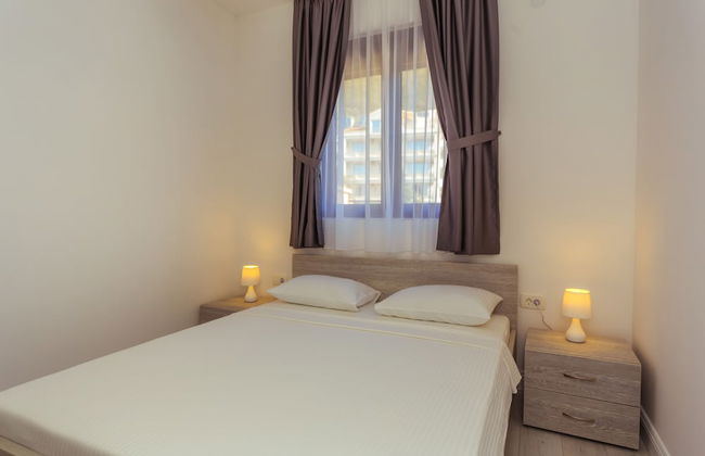 Belvedere Apartments - Photo 6