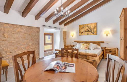 Can Bodeguita - Photo 26