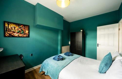 Spacious 4-Bed Apartment · Sleeps 6 · City Centre - Foto 9