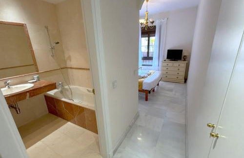 Evans Realty AX Playa & Piscinas & Garaje - Photo 23