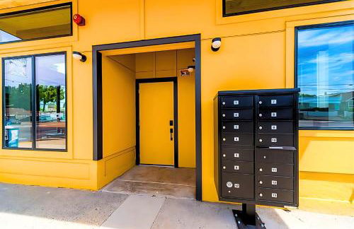 Cozy Micro Suite Unit 7 Sleeps 2 Minutes to Downtown - Foto 7