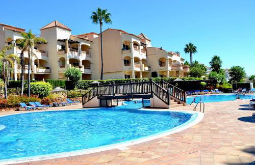 Marina XI Enjoy the Sun, Sea Views, Pools & BBQ Steps from the Beach in Mijas Costa & Fuengirola - Foto 35