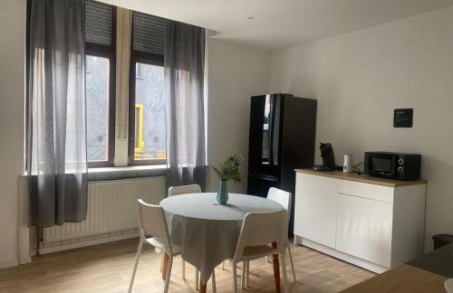 Terassenwohnung in Weilerbach - Foto 1