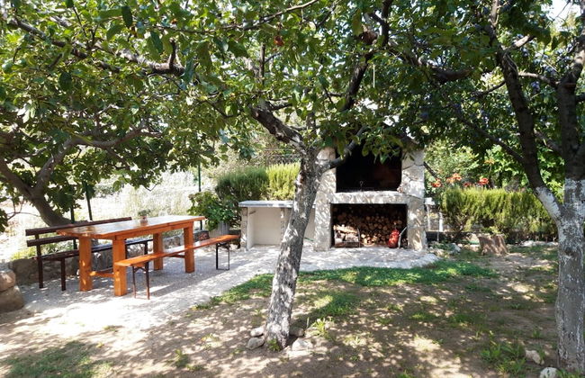 House With Large Garden, Right Next to the River - Foto 34