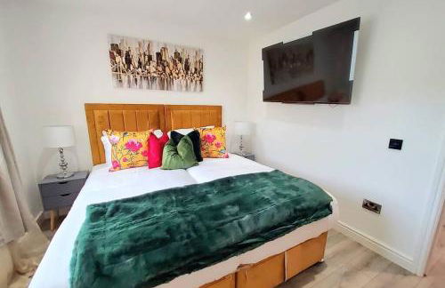 Three Bedrooms House By Sensational Stay Short Lets & Serviced Accommodation With Free Parking & Wi-fi - Foto 9