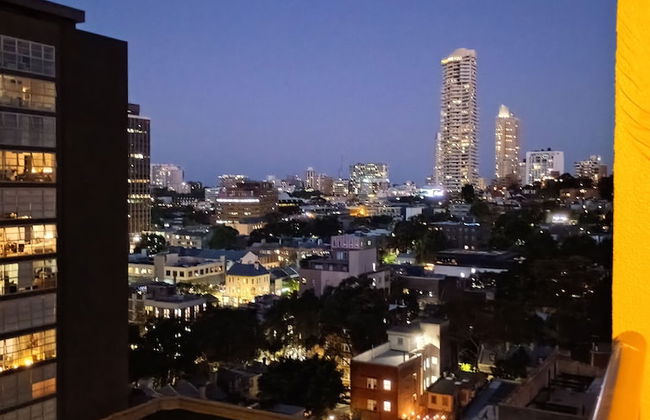 Sydney Hyde Park Paxsafe Apartments - Photo 25