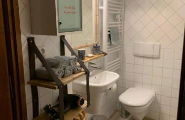 L'élégante - maison de ville avec bains à remous - parking inclus - Foto 14