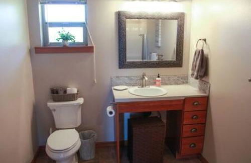 Charming Hideaway Overlooking The Astoria Waters - Foto 17