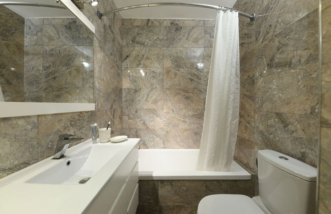 Boutique 1BR Apt with parking - Foto 23