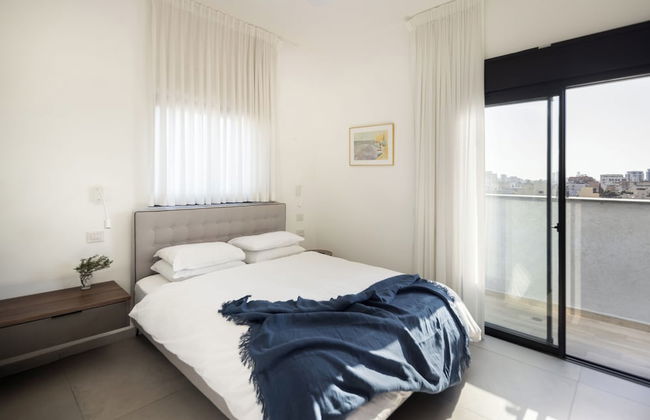 Rooftop Jacuzzi Penthouse by Sea N' Rent - Foto 7