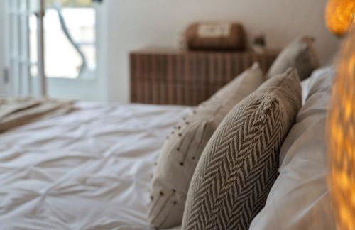 Fire and Fun Luxe Stay w Pool Hot Tub and Game Room - Foto 45