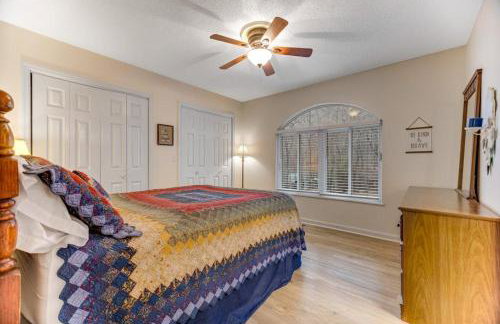2 Bed 2 Bath Vacation home in Whittier I - Photo 11