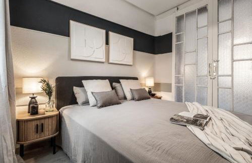 Zambrano - 4 bedrooms and office in Trafalgar - Photo 6