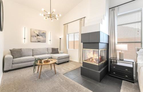 Luxury Vegas Escape,Pool, Playroom & Mtn Views - Foto 13