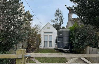 The Telephone exchange very quaint hot tub stay - Foto 19