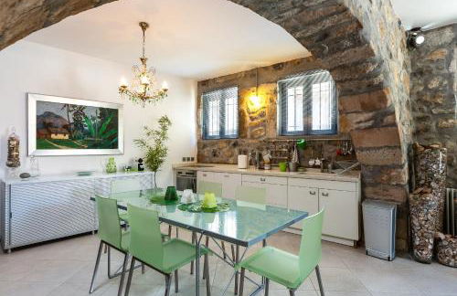 Muazzo Creta Stone House, Nature Escape with Pool, By ThinkVilla - Foto 31