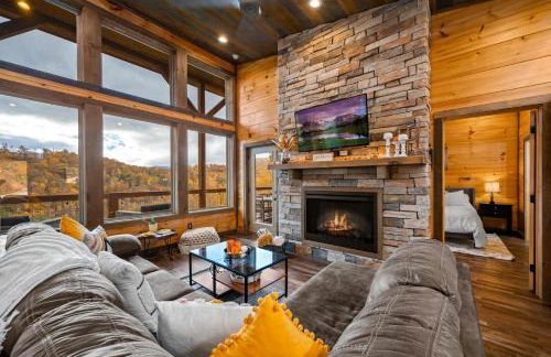 The Overlook - '21 Cabin - Gorgeous Unobstructed Views - Fire Pit Table - GameRm - HotTub - Xbox - Lots of Bears - Foto 1