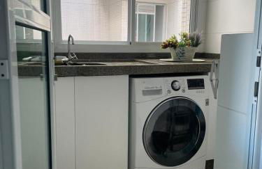 Apt Pé na Areia Floripa - Praia dos Açores - Churrasqueira na Varanda e Piscina - Foto 34