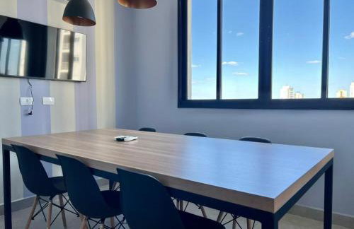 Aptos 1 ou 2 quartos no Centro com Piscina e Academia - Foto 23