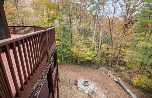 4 BR Mountain Cabin with Hot Tub & Fire Pit in GA - Foto 44