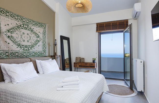 Villa Rizes Luxury in Maroulas - Photo 28