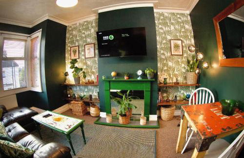 Stylish and artistic flat in Southend on Sea - 2 Double Bedrooms, Free on-street parking - Foto 8