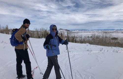 Whistle Pig Retreat at 22 West Cabins and Recreation - Foto 10