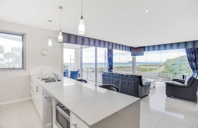 Spinnakers by Rockingham Apartments - Photo 34